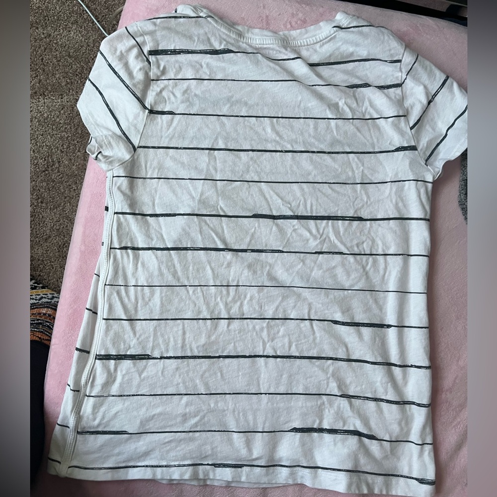 Athleta white T-shirt with dark stripes size small - Picture 7 of 7